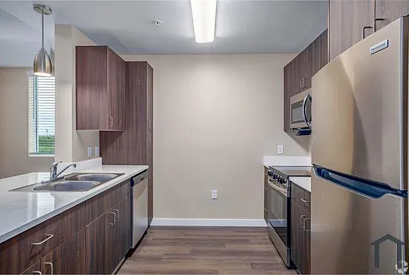 203 N University Dr — Photo 21