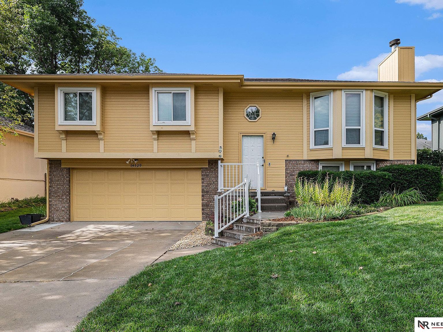 14529 Parker St, Omaha, NE 68154 | Zillow