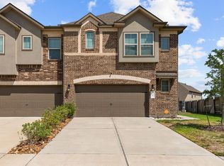 3717 Lancer Cir, Pearland, TX 77581