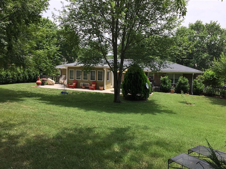 1st image of 108 Elmwood Ct