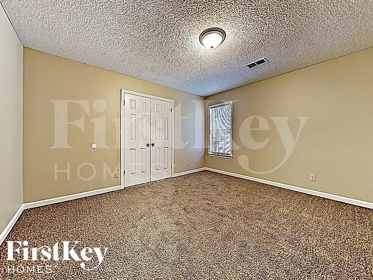 3718 Old Creek Cv — Photo 13