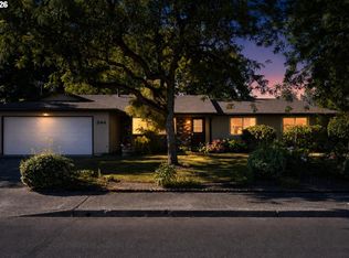 844 NE Baldwin Dr, Hillsboro, OR 97124