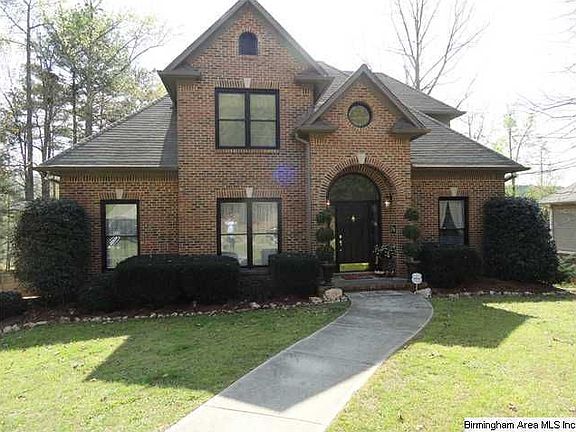2nd image of 205 Woodbury Dr