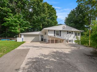 110 Riverside Dr, Hart, MI 49420