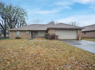 1913 N 44th Ter, Fort Smith, AR 72904