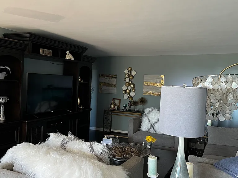 301 Beech St #8D — Photo 5