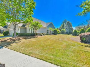 6304 Canebridge Ln, Hoschton, GA 30548