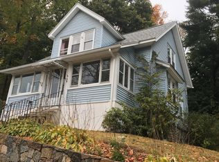 44 Barnes Ave, Worcester, MA 01605