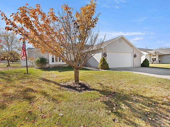 2nd image of 4001 Marlton Dr