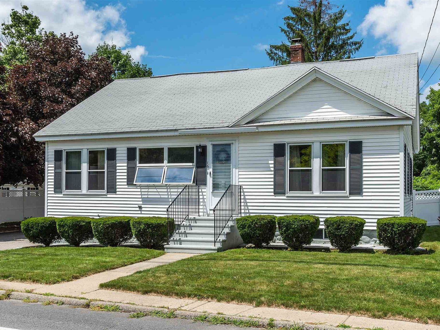 16 St Anslem's Drive, Goffstown, NH 03045 Zillow
