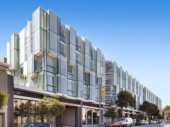 4th image of 555 Fulton St #435