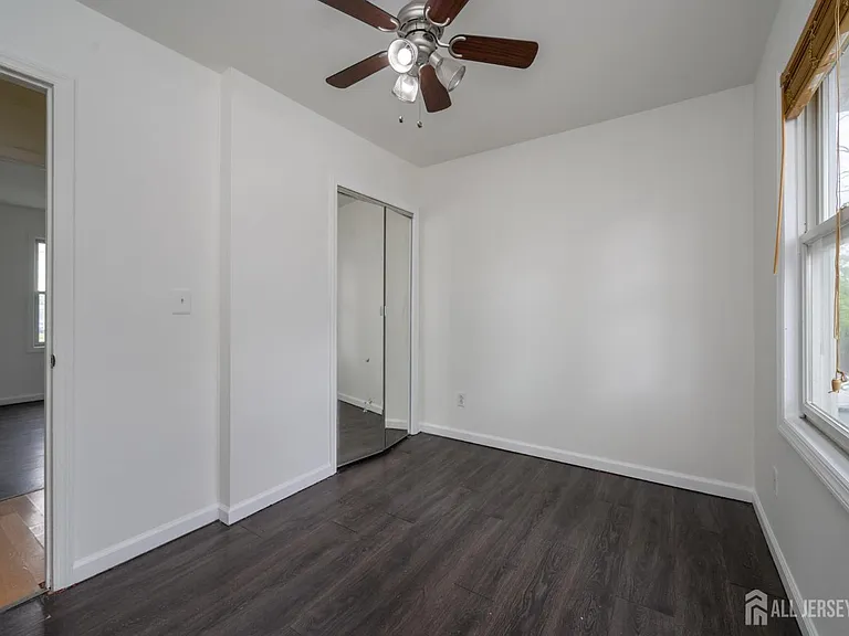 438 Belgrade St — Photo 21