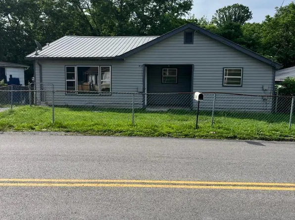 706 E Beech St, La Follette, TN 37766