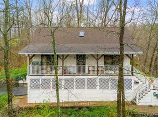 414 Southern Hills Dr, Borden, IN 47106