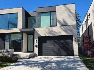 119 Cumberland Dr, Mississauga, ON L5G 3N3