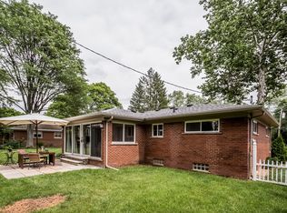 28309 Ridgebrook Rd, Farmington Hills, MI 48334