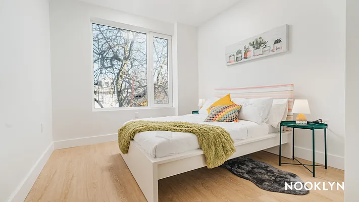 Rented by Nooklyn NYC LLC | media 12