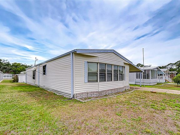 5th image of 35804 Brisa Dr
