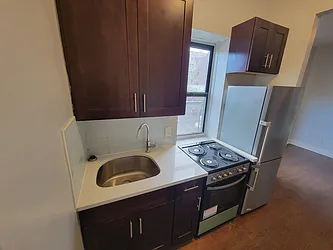 Rented by Bruma Realty LLC