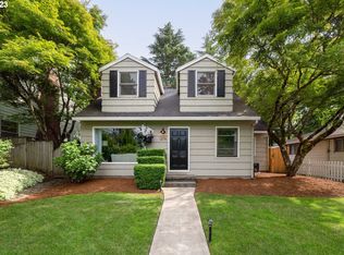 1216 SW Hume St, Portland, OR 97219