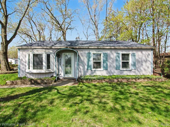 3503 Minton Rd, Orion, MI 48359