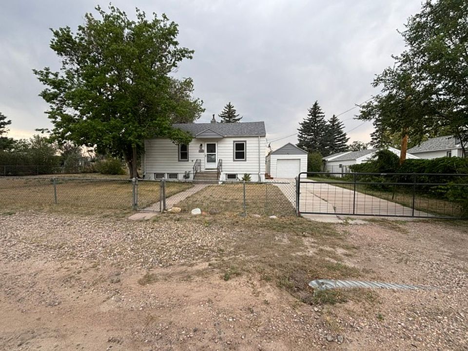 1st image of 2102 S 3rd Ave