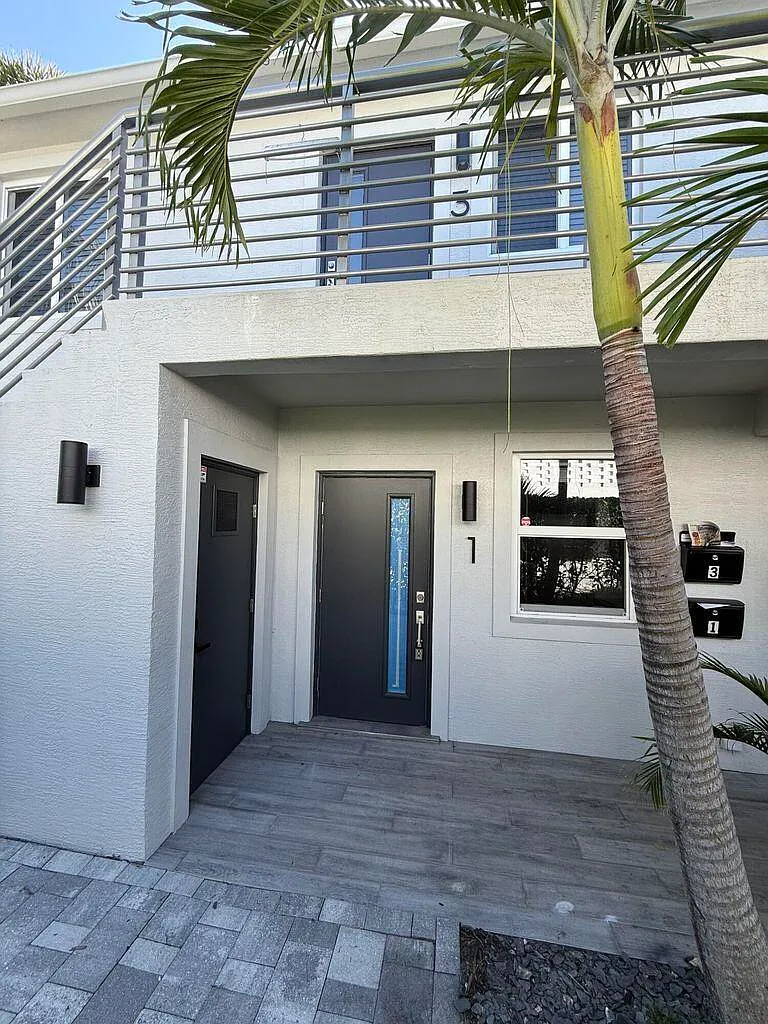 1 bed, 1.0 bath, 800 sqft, $2,000 — Photo 4