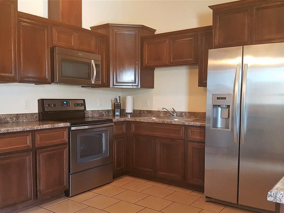 2nd image of 2376 E Peralta St