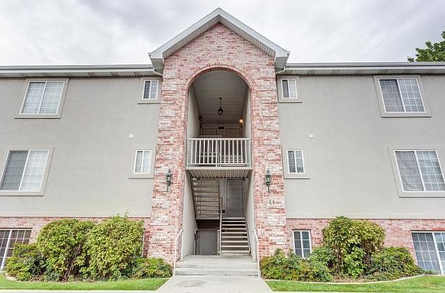 1st image of 44 N Garden Park Dr Unit 6