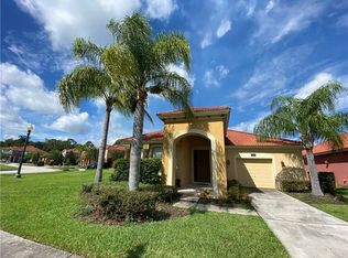 390 Las Fuentes Dr, Kissimmee, FL 34746
