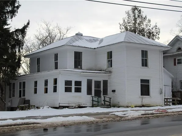 5344 Dayan St, Lowville, NY 13367