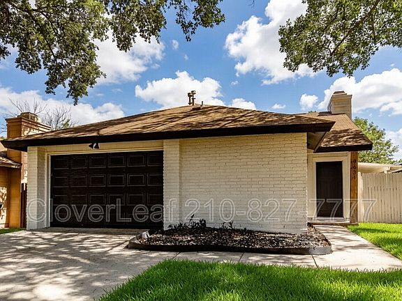 3rd image of 9631 Ivy Bend St