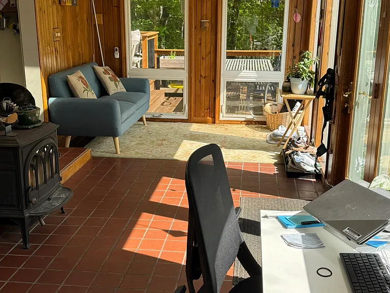 222 Hillside St — Photo 9