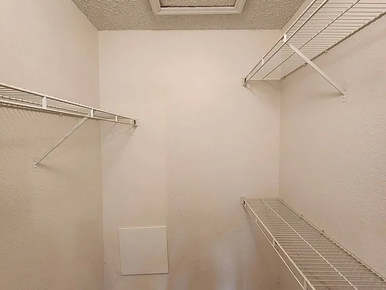 5737 Gatlin Ave #423 — Photo 17