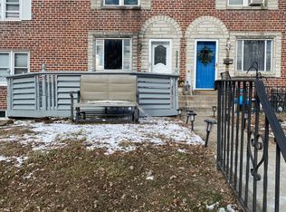 1111 Taylor Dr, Folcroft, PA 19032