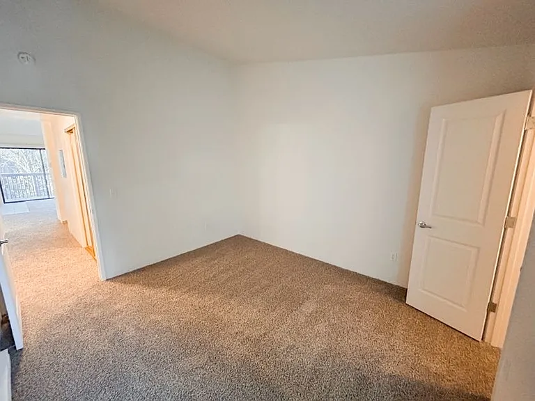 Stone Creek Apartments Beaverton — Photo 78