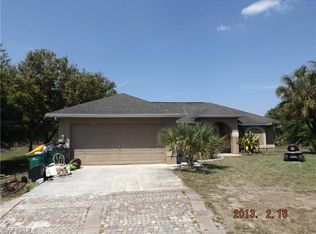 2877 41st Ave NE, Naples, FL 34120