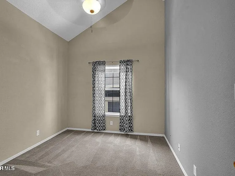 7311 Corona Del Sol — Photo 35