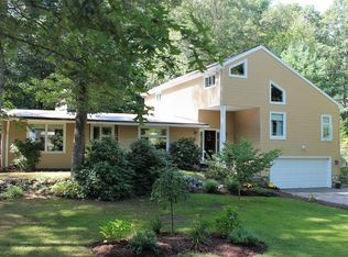 92 Pine St, Hanover, MA 02339