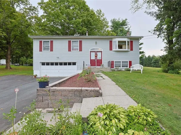 389 Quaker Street, Wallkill, NY 12589