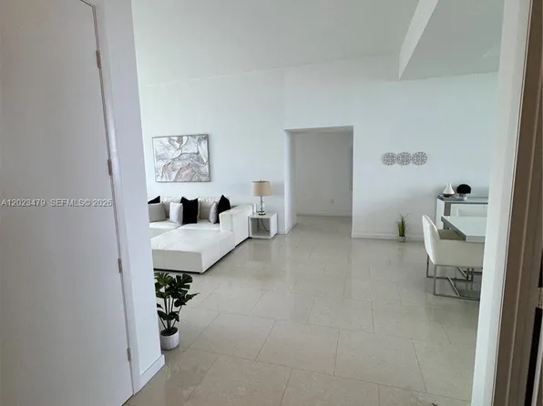 16001 Collins Ave APT 4006, Sunny Isles Beach, FL 33160