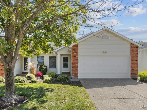166 Maryland Dr, O'Fallon, MO 63366