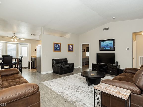 4th image of 8053 Celestial Ave Unit 201