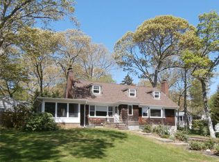 795 Bayview Dr, East Marion, NY 11939