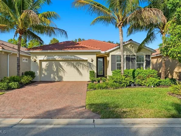 3204 Royal Gardens Ave, Fort Myers, FL 33916