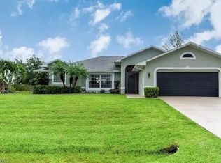 3713 NE 12th Pl, Cape Coral, FL 33909