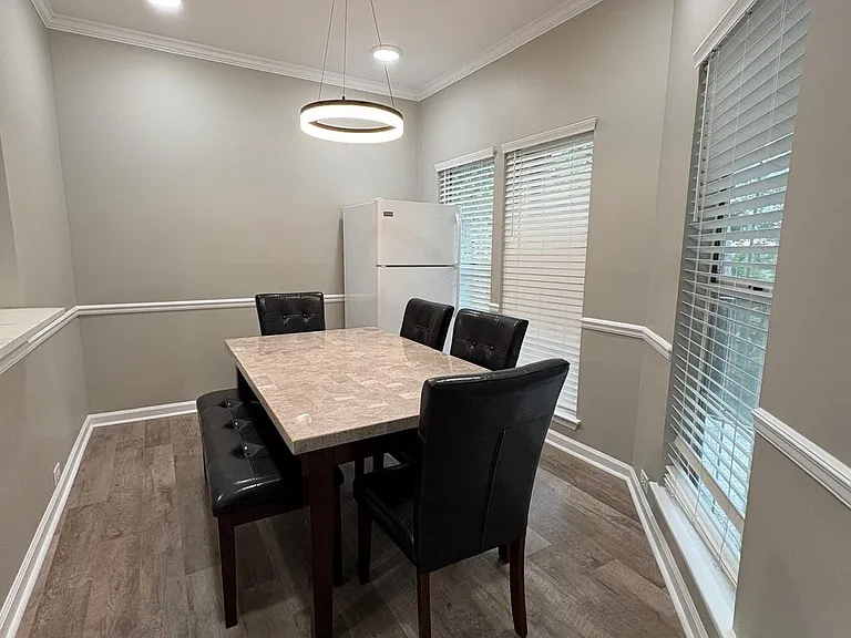 2034 Waterford Pl — Photo 6
