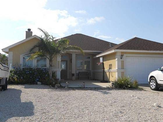 1st image of 14713 Quarterdeck Dr