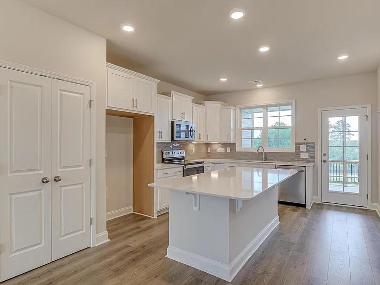 620 Gateway Crossing Ln — Photo 23