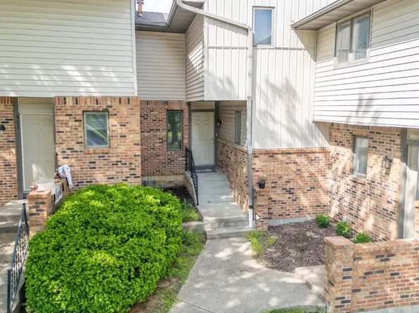 305 Foxfire Dr #1, Columbia, MO 65201